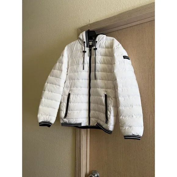Calvin Klein White Hooded Puffer Jacket Sorona Aura Insulation Size Medium - Picture 1 of 9